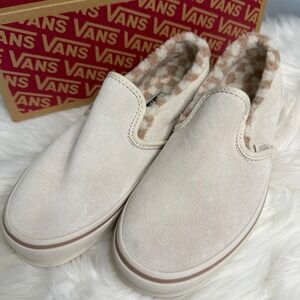 NIB - Vans - Classic Slip On Fleece Lined Sneakers